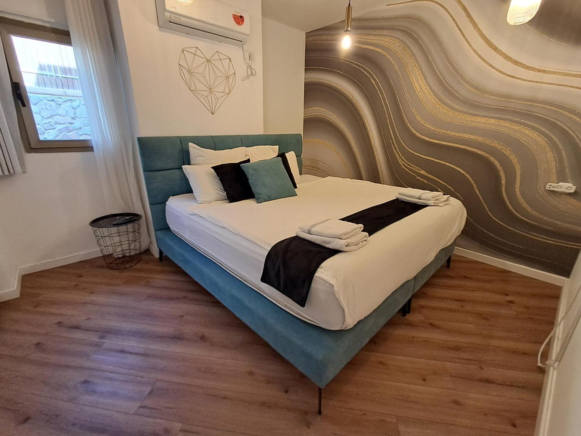 Yalarent Afarsemon Apartments With Pool - For Families & Couples エイラート エクステリア 写真